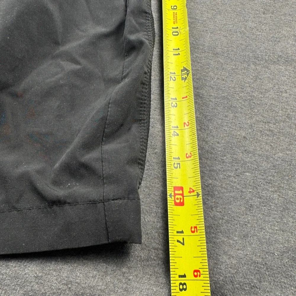 Athletic Works Men's Black Athletic Shorts Elastic Waist Pockets‎ Size L